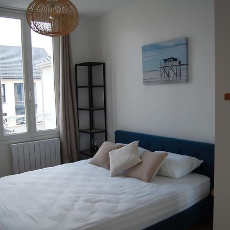 Poissy Appartements Cosy מראה חיצוני תמונה