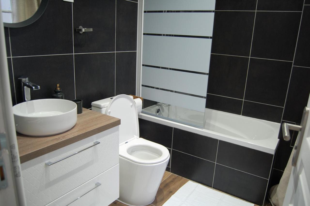 Poissy Appartements Cosy מראה חיצוני תמונה