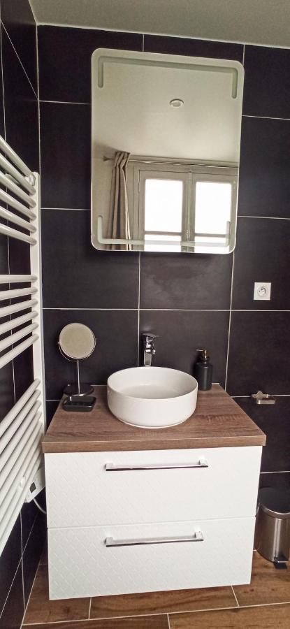 Poissy Appartements Cosy מראה חיצוני תמונה